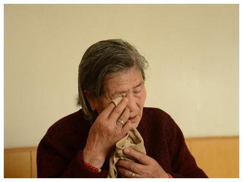 被赶出家门后全族人后悔了